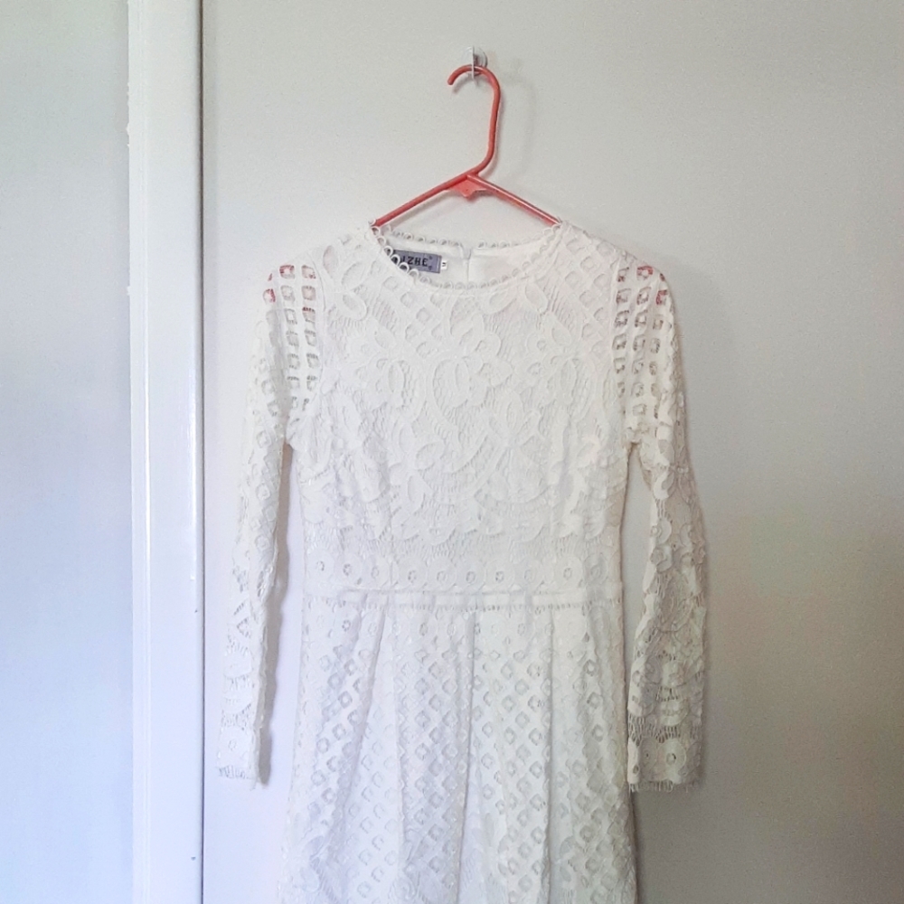 AIZHE White Lace Dress
